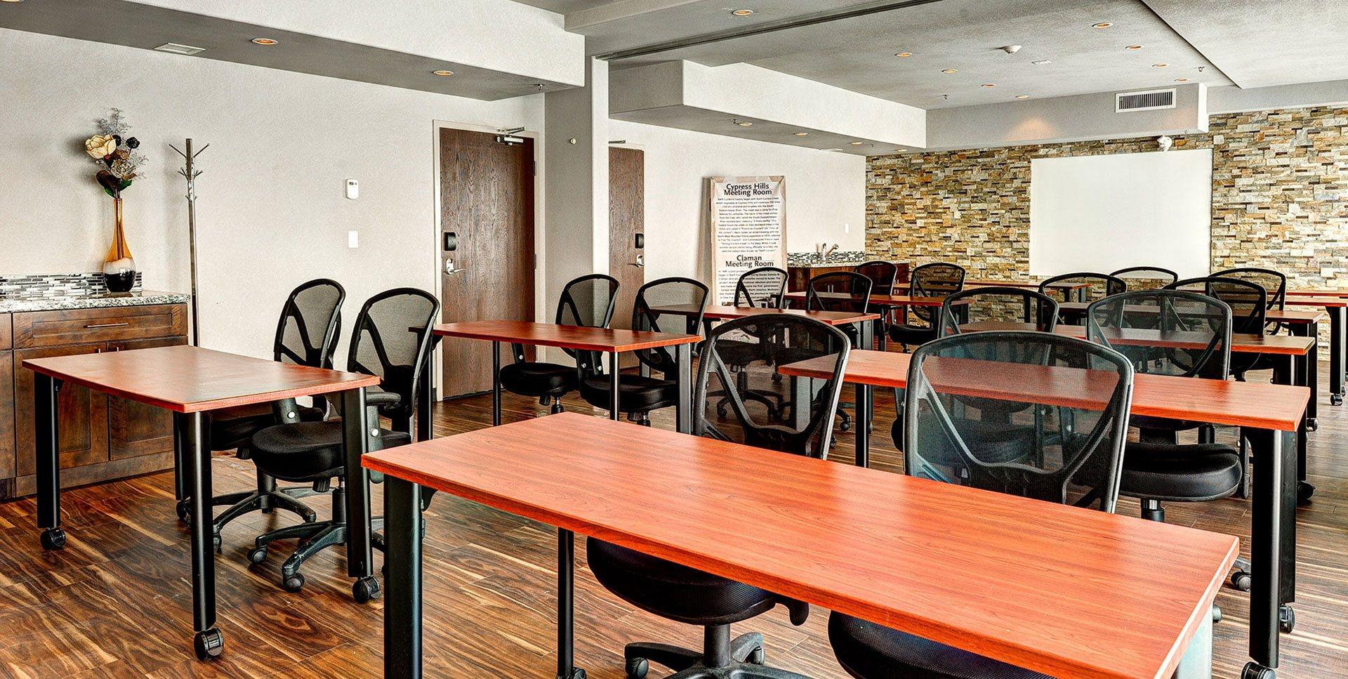 Home Inn & Suites Regina Airport Buitenkant foto